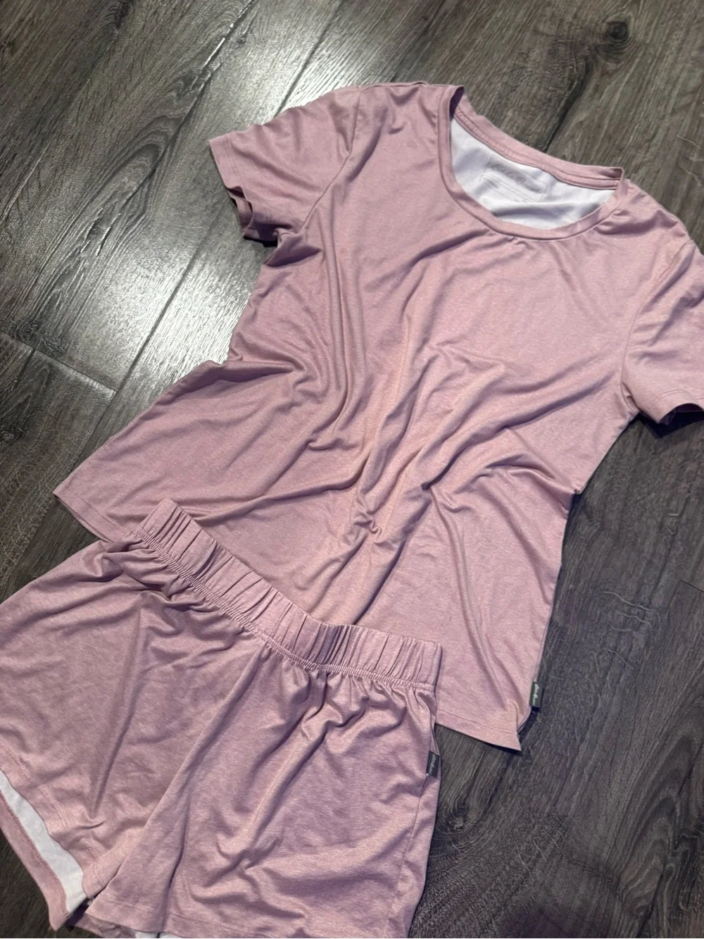 Eddie Bauer Dusty Pink Short Sleeve and short Pajama Set size small women